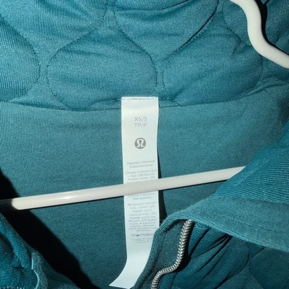 Lululemon Athletica Teal Quilted Pullover - Picture 3 of 4